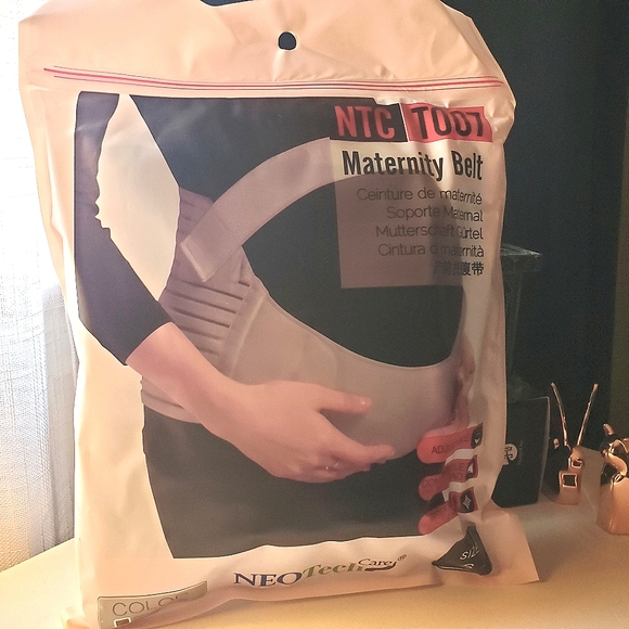 maternity belt Other - Unopened Maternity Belt